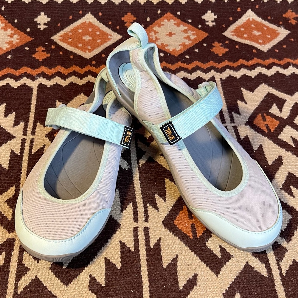 Teva Women's Sandals in Light Pink and Mint